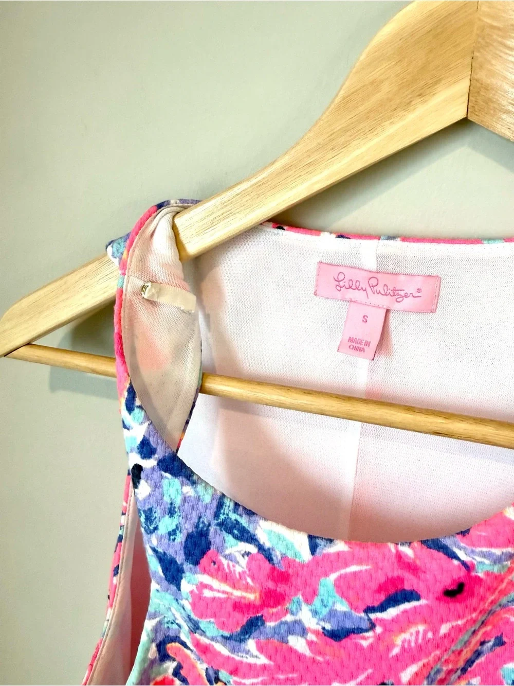 Lilly Pulitzer Mallika Floral Cropped Tank Top - Coco Coral Crab Pink - Picture 3 of 4